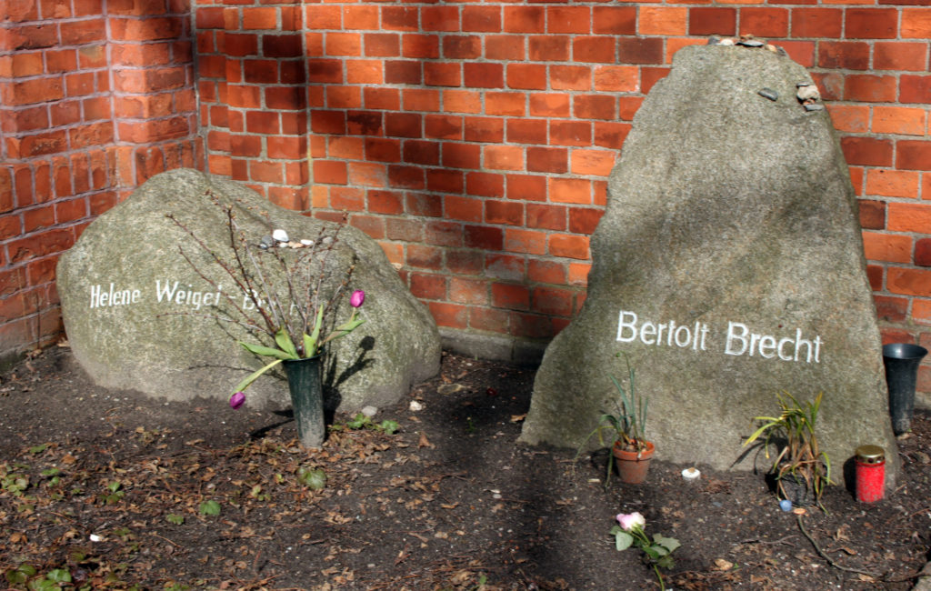 Bertolt Brecht and Helene Weigel grave